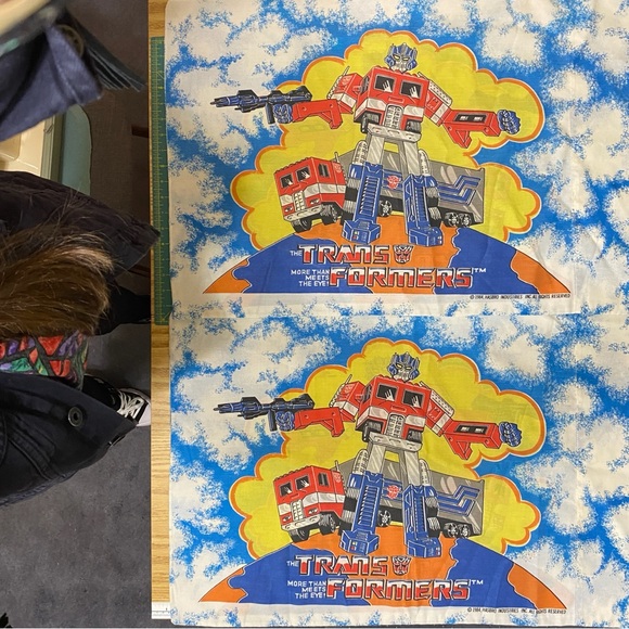 2 Vintage Transformers Twin Pillowcases Optimus Prime Hasbro Cartoon 1984 - Picture 3 of 10
